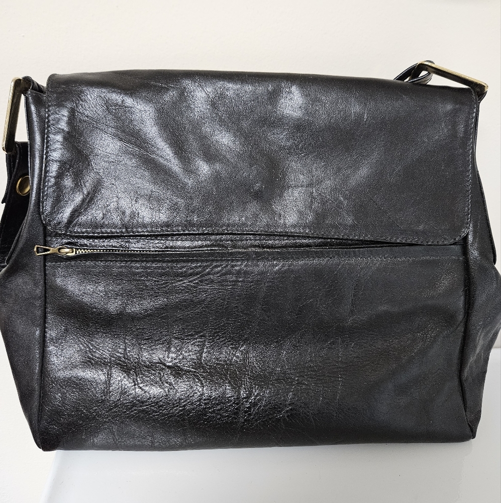 Italian leather shoulder bag